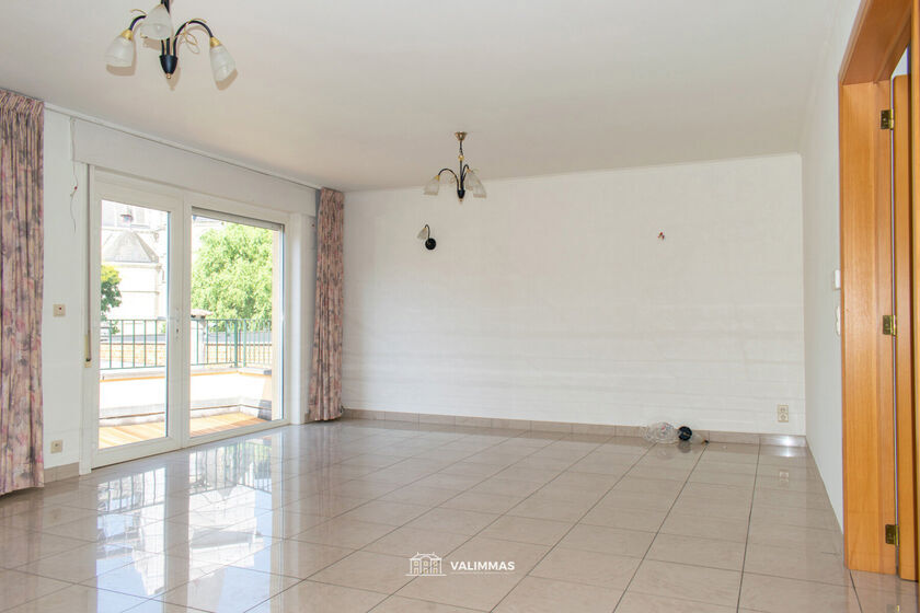 Appartement à louer à Asse