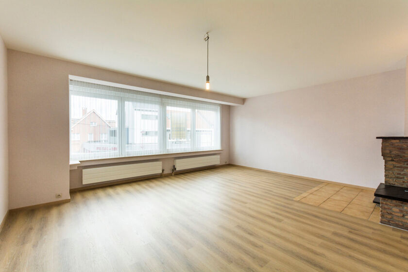 Appartement à louer à Asse