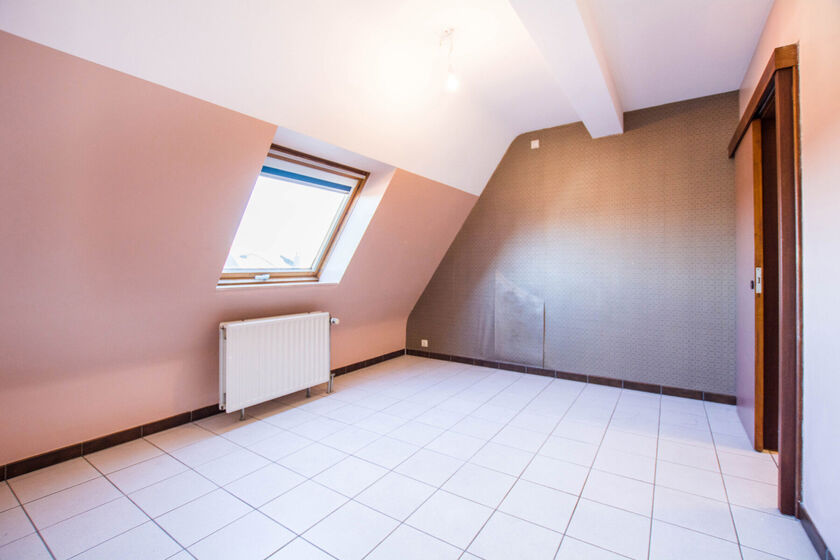 Appartement à louer à Asse