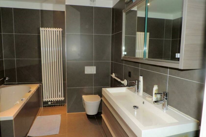 Appartement à louer à Asse