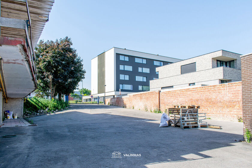 Bedrijfsgebouw te huur in Asse