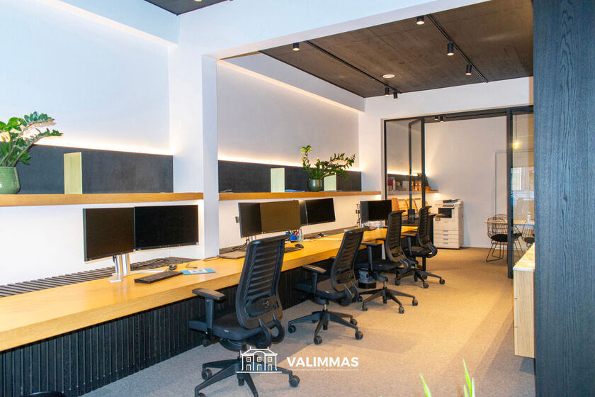 Bureaux à louer à Asse