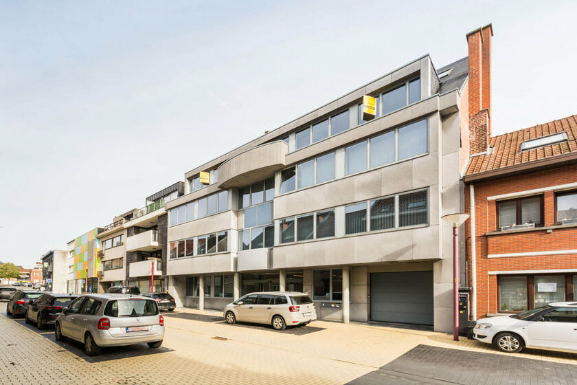 Bureaux à louer à Asse