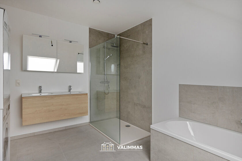 Duplex à vendre à Asse