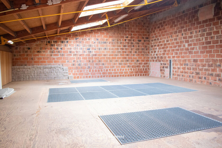 Gebouw voor gemengd gebruik te koop in Affligem