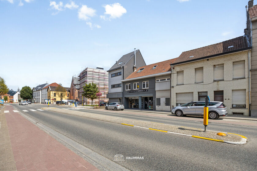 Gebouw voor gemengd gebruik te koop in Asse