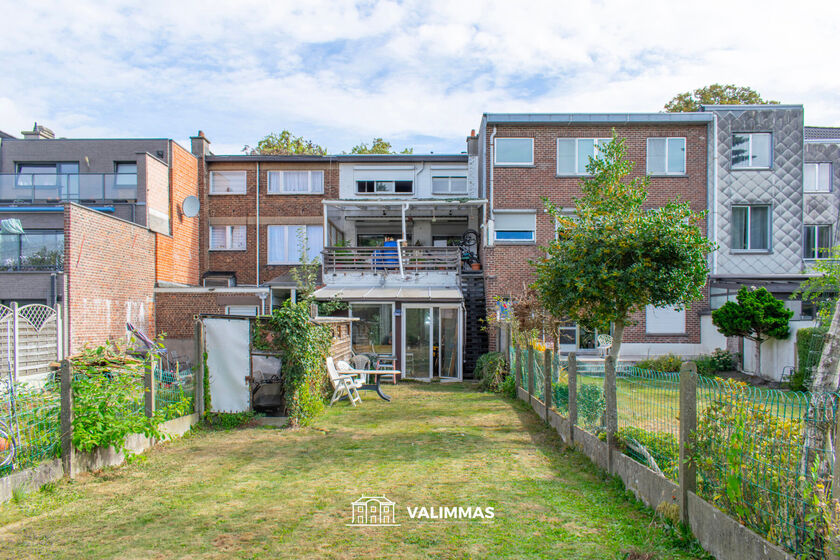 Gebouw voor gemengd gebruik te koop in Asse