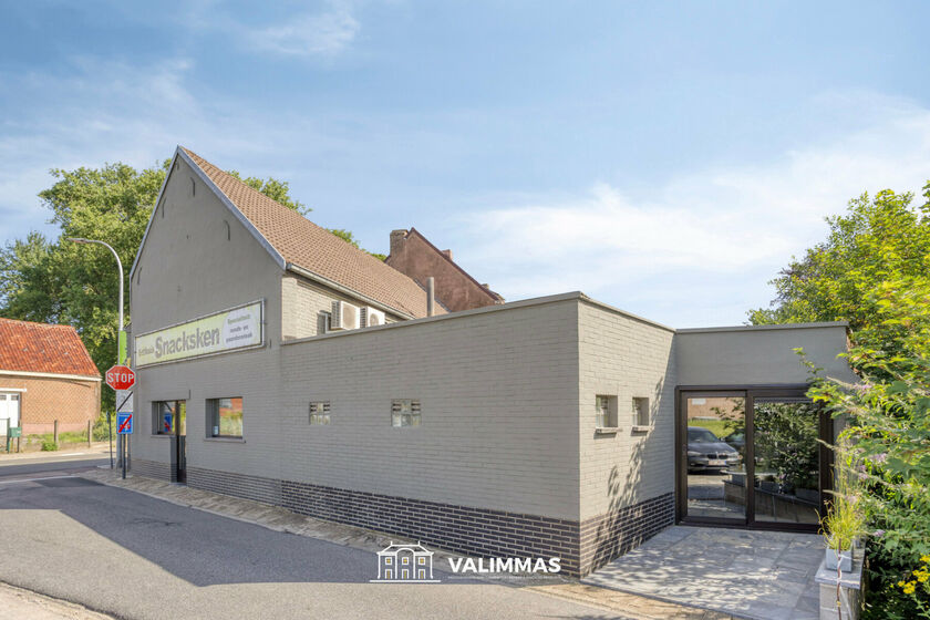 Gebouw voor gemengd gebruik te koop in Asse