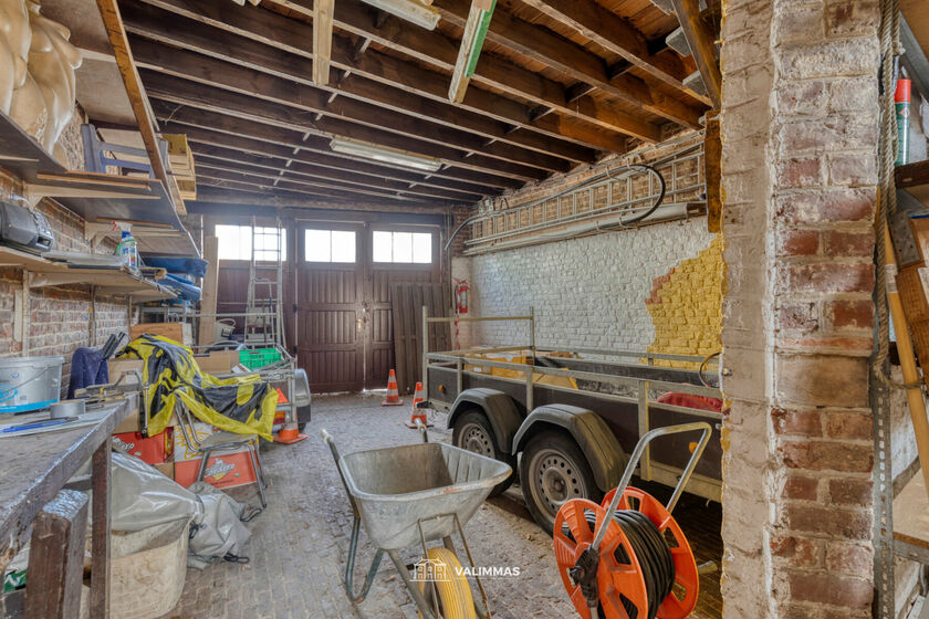 Gebouw voor gemengd gebruik te koop in Asse