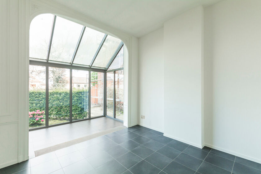 Gelijkvloerse verdieping te huur in Asse