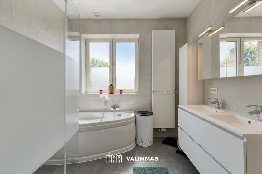 Huis te koop in Asse