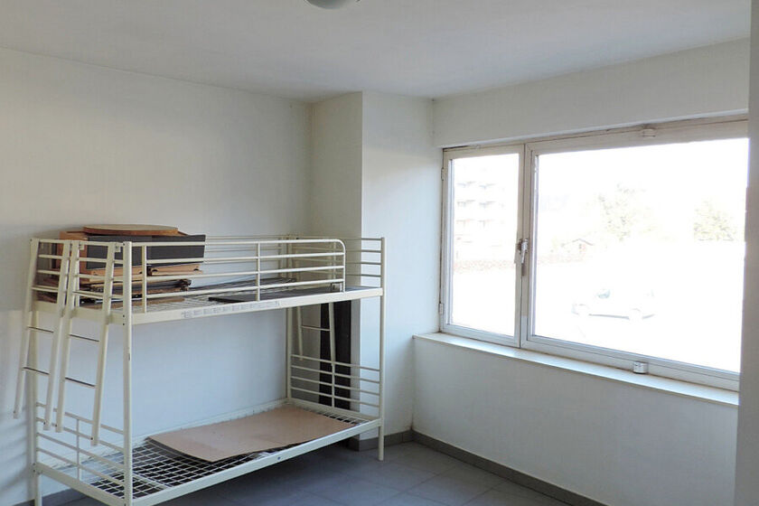 Immeuble à appartements à vendre à Asse