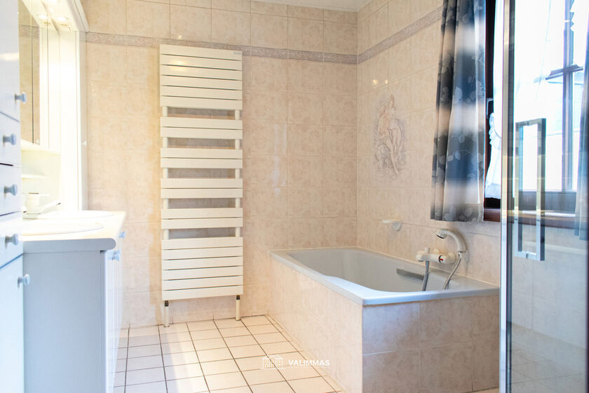 Immeuble mixte à vendre à Affligem