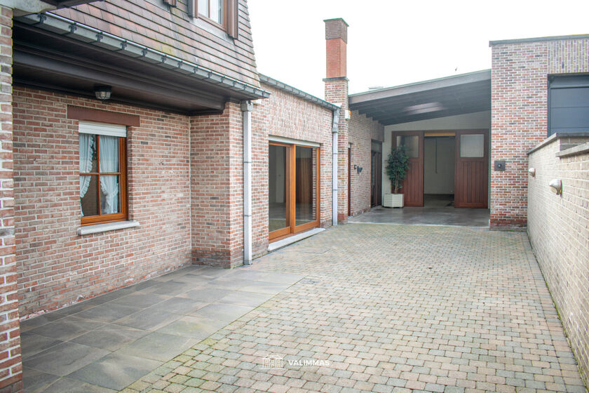 Immeuble mixte à vendre à Affligem