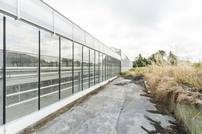 Immeuble polyvalent à louer à Wambeek