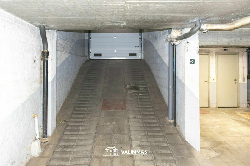 Parking int&eacute;rieur &agrave; vendre &agrave; Asse