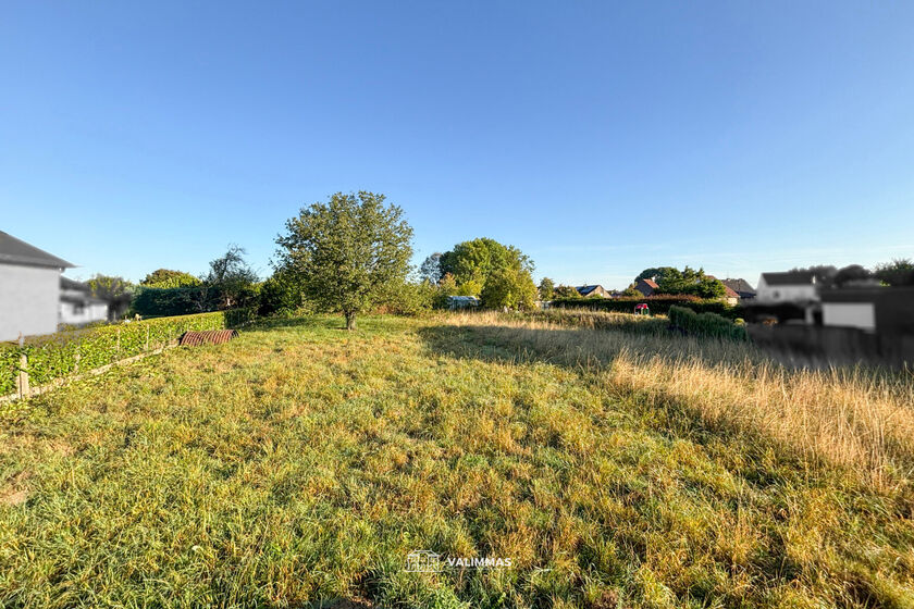 Terrain à bâtir à vendre à Asse