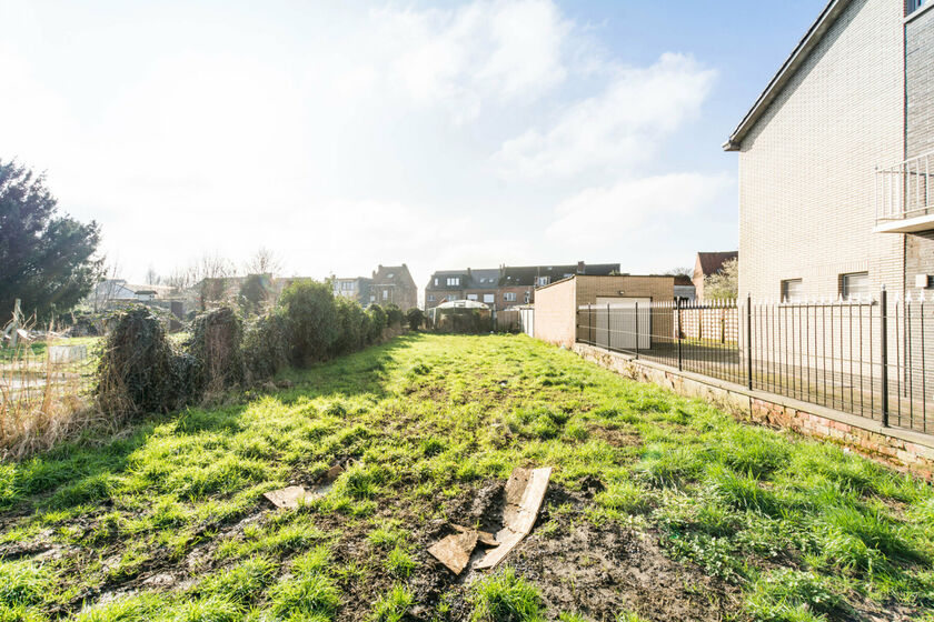 Terrain à bâtir à vendre à Asse