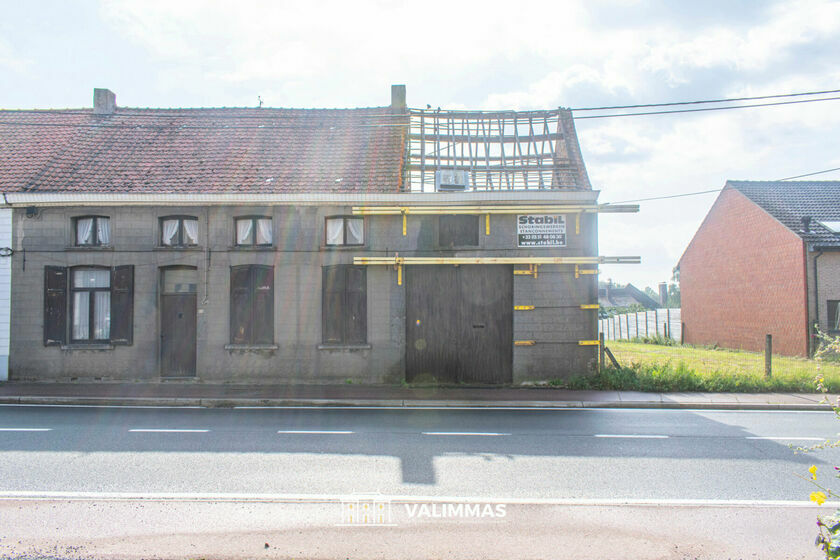 Terrain à bâtir (projets) à vendre à Asse