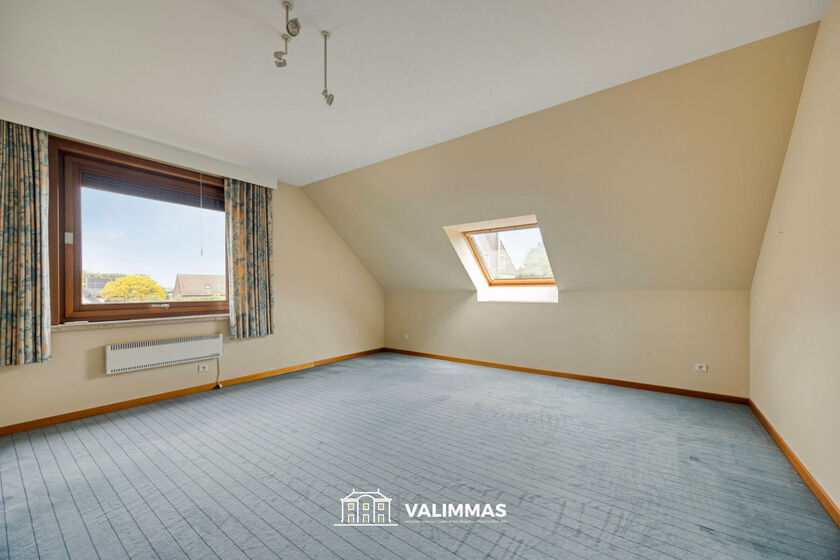 Villa te koop in Asse
