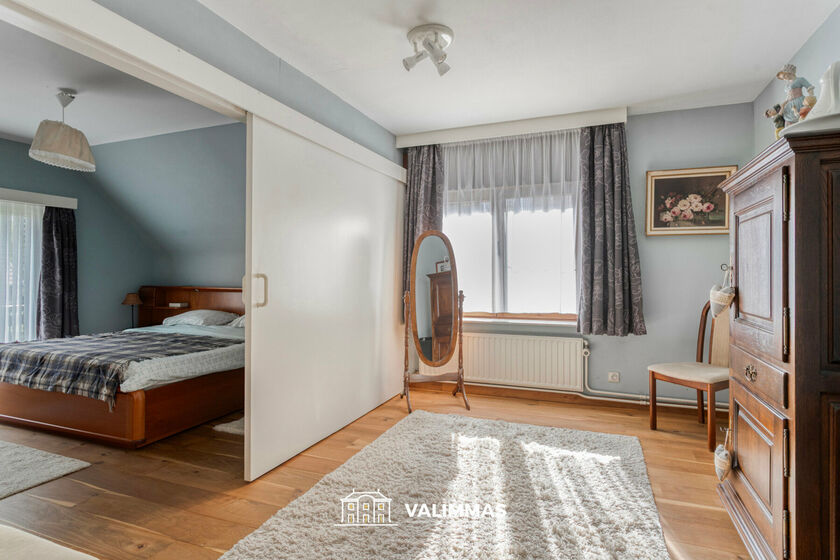 Villa te koop in Asse