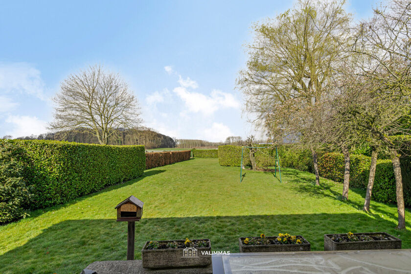 Villa te koop in Asse