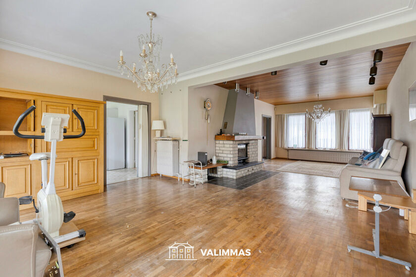 Villa te koop in Groot-Bijgaarden