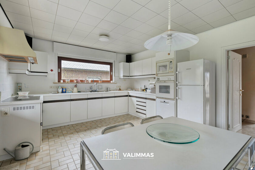 Villa te koop in Groot-Bijgaarden