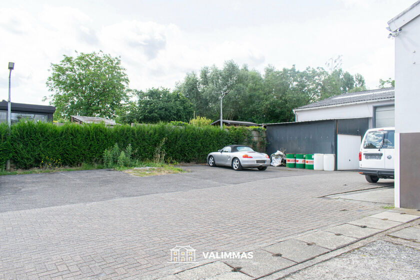Winkelpand te huur in Asse