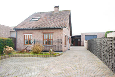 Gebouw voor gemengd gebruik te koop in Affligem