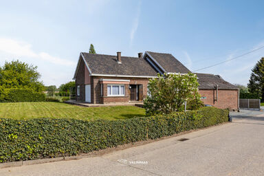 Huis te koop in Asse