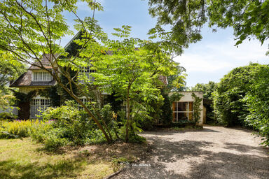 Villa te koop in Asse